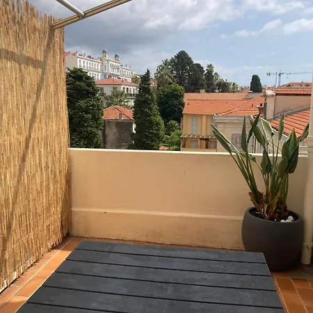 Апартаменты Avec Terrase Dans Le Centre *