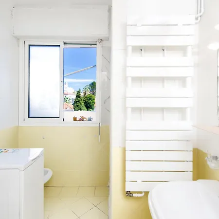 Avec Terrase Dans Le Centre شقة *